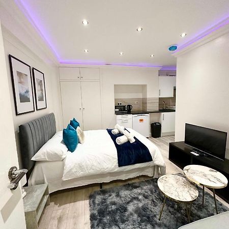 London Charm - Stylish Studio In Kensington Εξωτερικό φωτογραφία