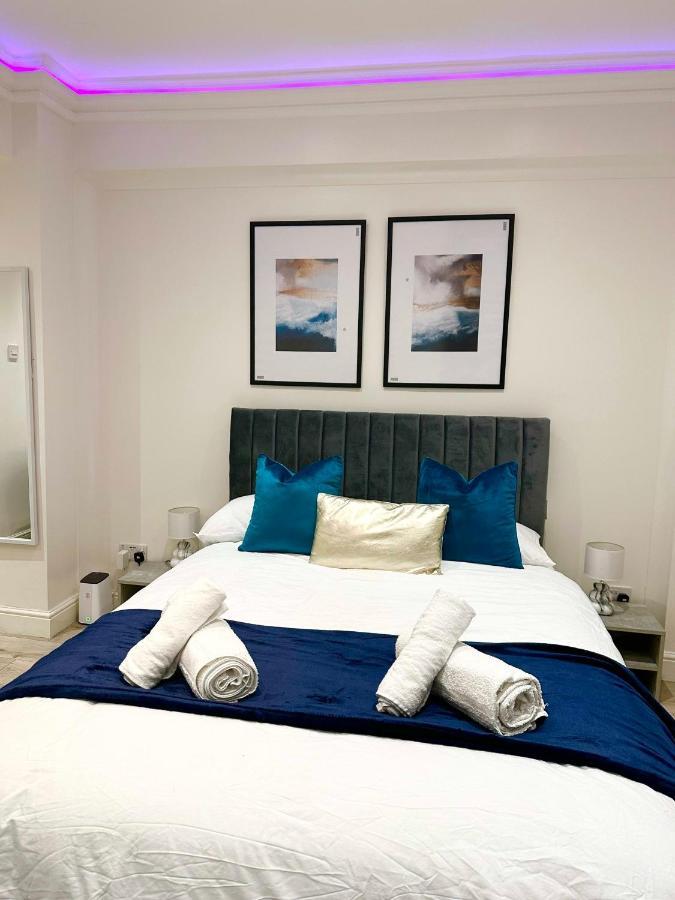 London Charm - Stylish Studio In Kensington Εξωτερικό φωτογραφία
