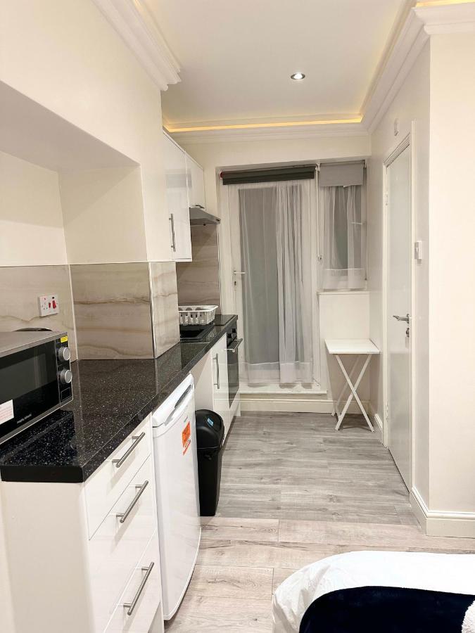 London Charm - Stylish Studio In Kensington Εξωτερικό φωτογραφία